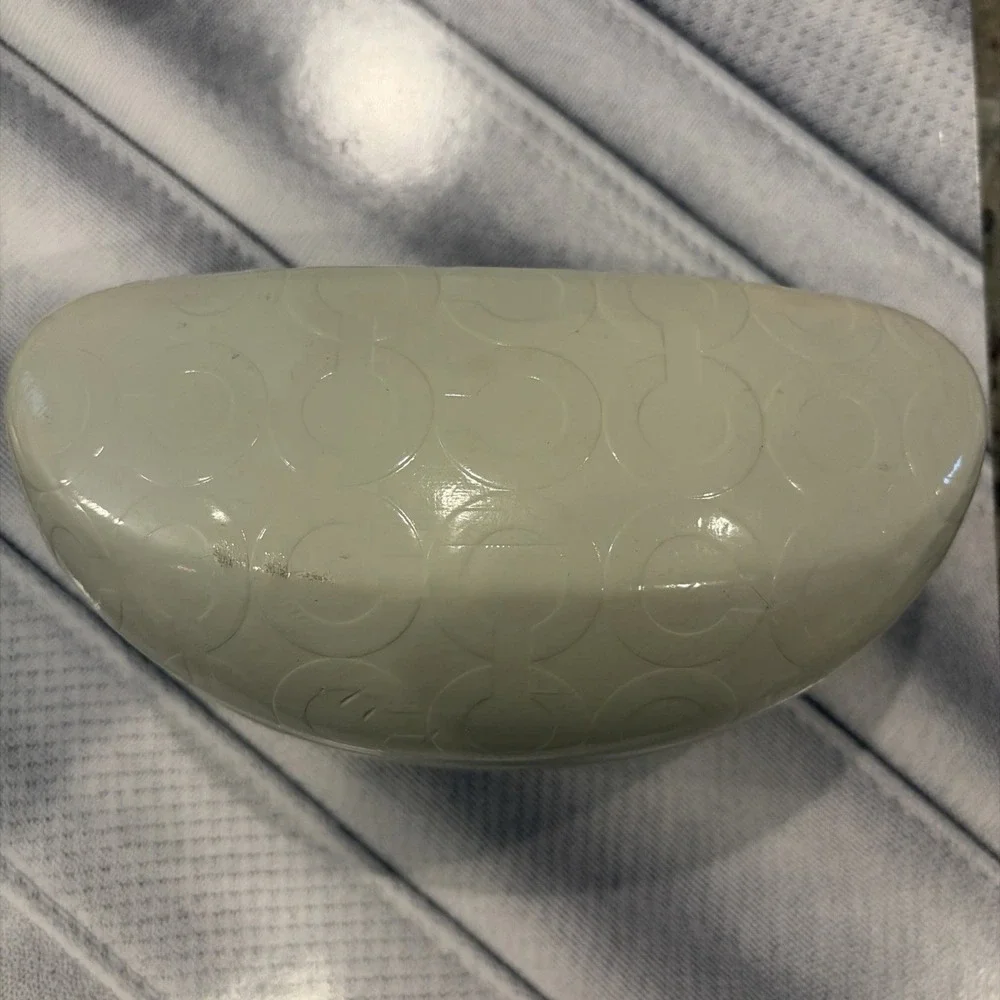 Coach Large White Clamshell Sunglasses Eyeglasses Case